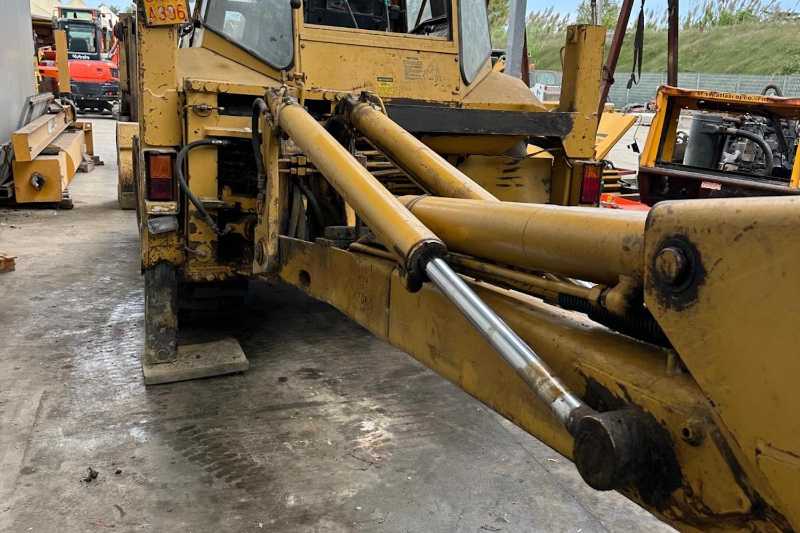 OmecoHub - Immagine CATERPILLAR 438B